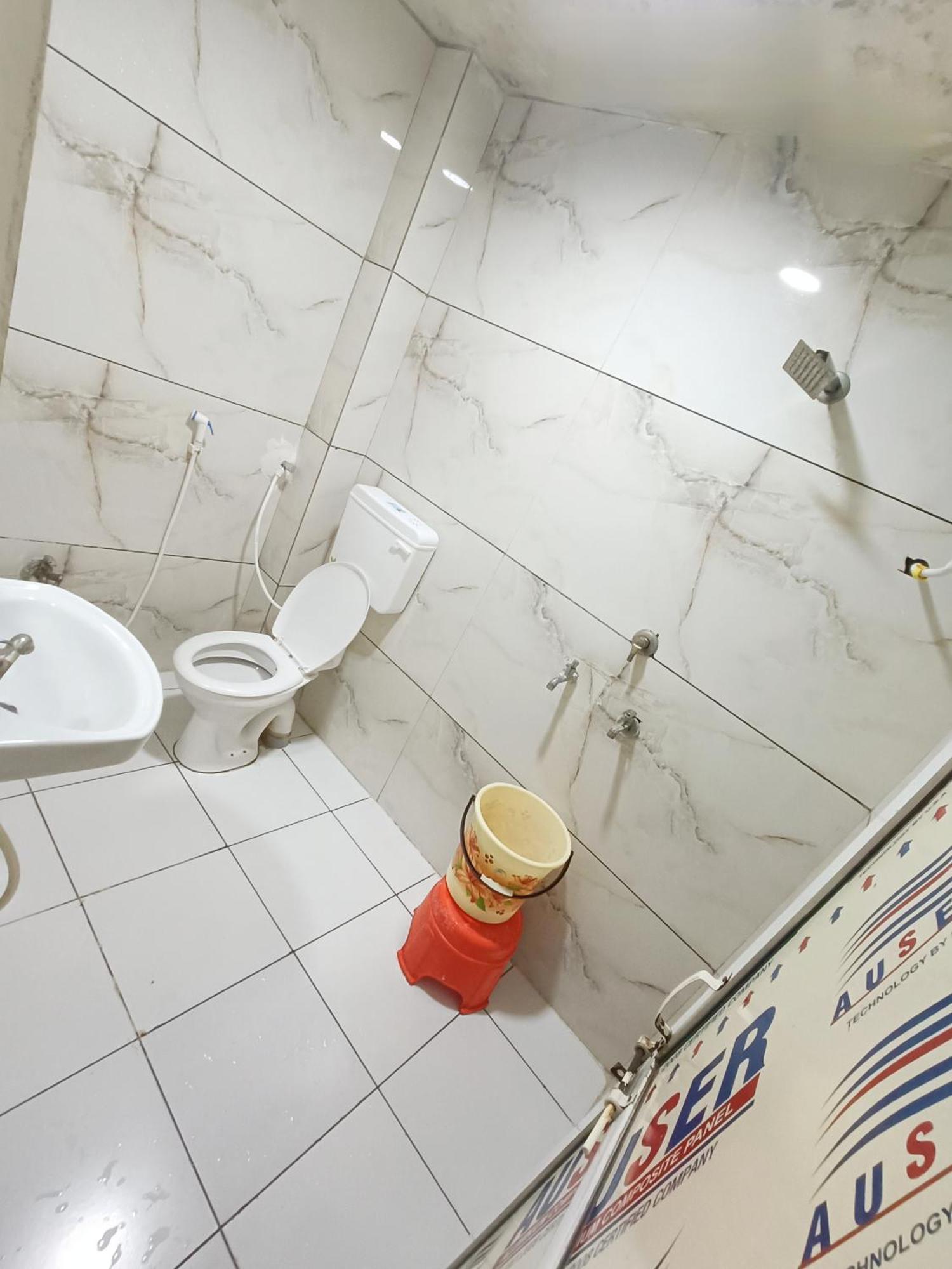 Ginger Hotels Ujjain Tower Kshipra Inn-Family Stay Airconditioned Hotel 外观 照片